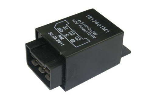 1617401M91.jpg